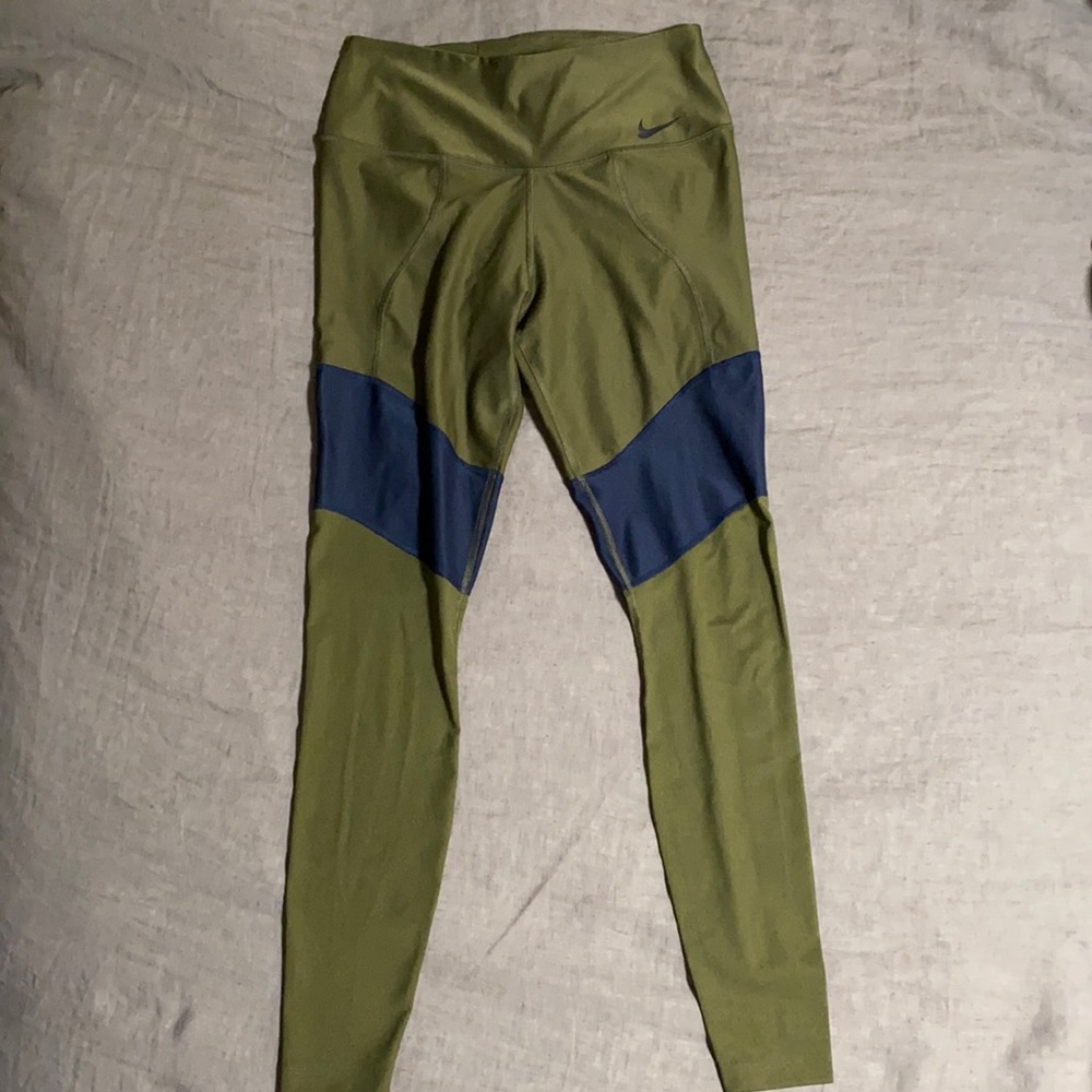 Women’s leggings